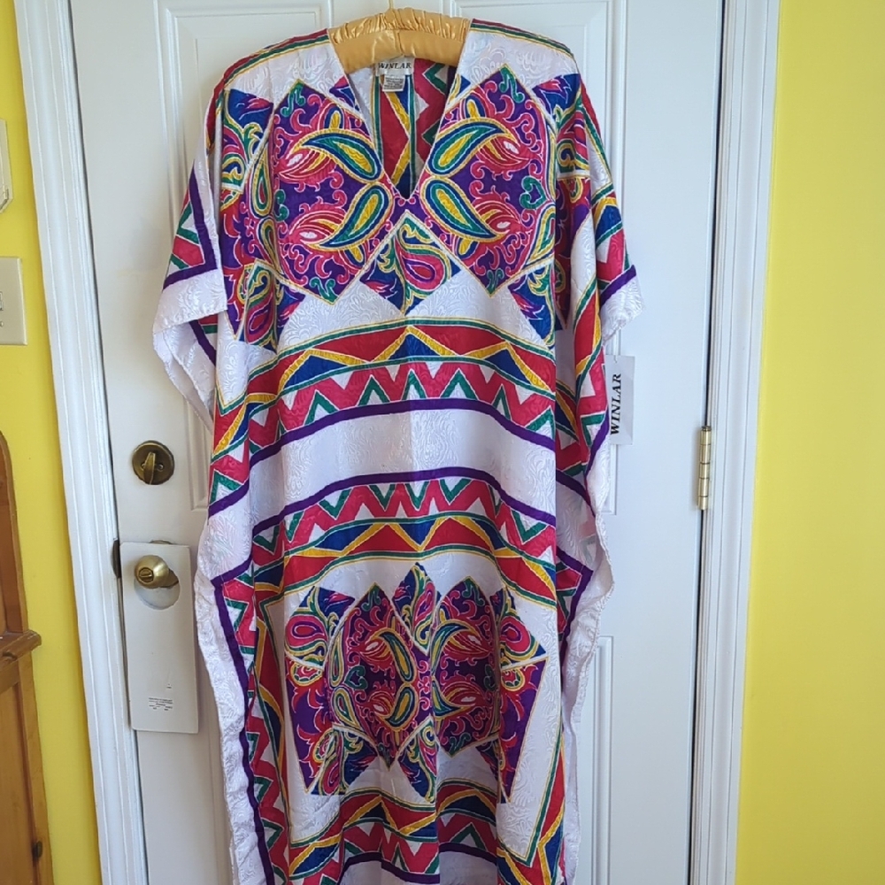 Caftan. Hand Screened Scarf Print. One Size